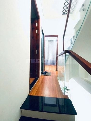 SIÊU PHẨM DUY NHẤT! NHÀ SẴN HỢP ĐỒNG THUÊ DT42,5m2 NẰM NGAY TT QUẬN 3.