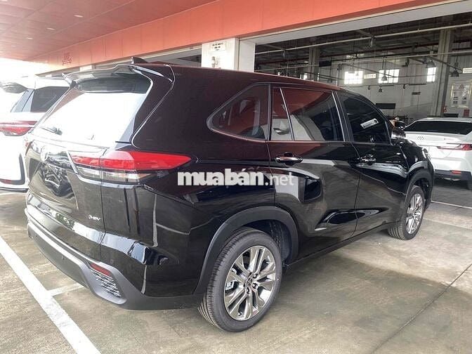 INNOVA CROSS HYBRID 2025 GIÁ TỐT CUỐI NĂM