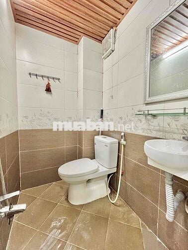 NHÀ NGUYÊN CĂN NGAY CÔNG VIÊN LÊ THỊ RIÊNG - 4PN3WC - GIÁP QUẬN 10