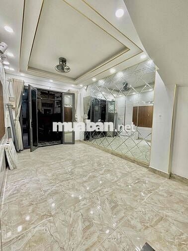 NHÀ NGUYÊN CĂN NGAY CÔNG VIÊN LÊ THỊ RIÊNG - 4PN3WC - GIÁP QUẬN 10