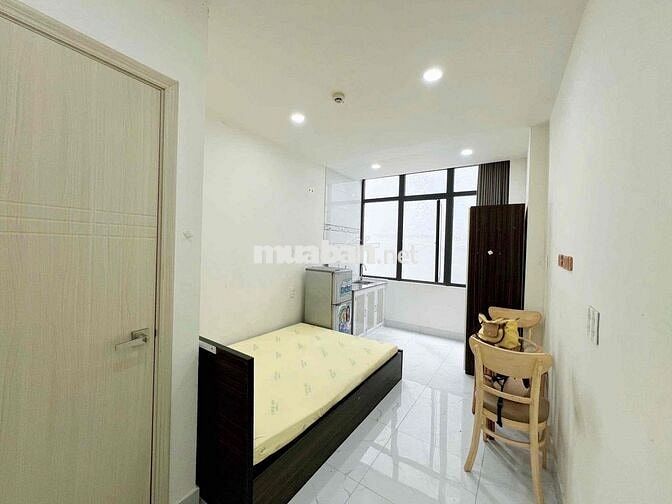 TRỐNG SẴN PHÒNG CÓ CỬA SỔ LỚN - GIỜ GIẤC TỰ DO - KHÔNG CHUNG CHỦ