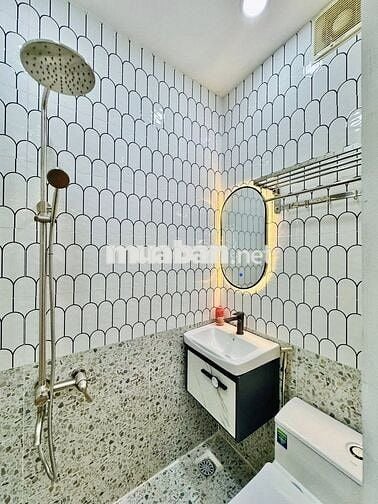 NHÀ BỀ NGANG LỚN MỚI ĐẸP 25.1M2, ĐƯỜNG NGUYỄN ĐÌNH CHÍNH, Q.PHÚ NHUẬN