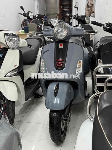 Vespa GTS 125 2015 chính chủ 1 đời chủ xe đẹp keng
