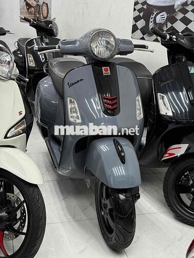 Vespa GTS 125 2015 chính chủ 1 đời chủ xe đẹp keng