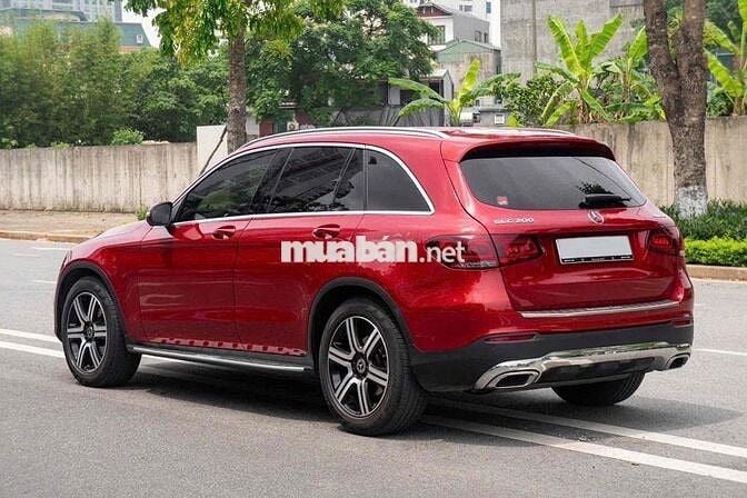 Mercedes Benz GLC 2021 200 4MATIC - 70000 km