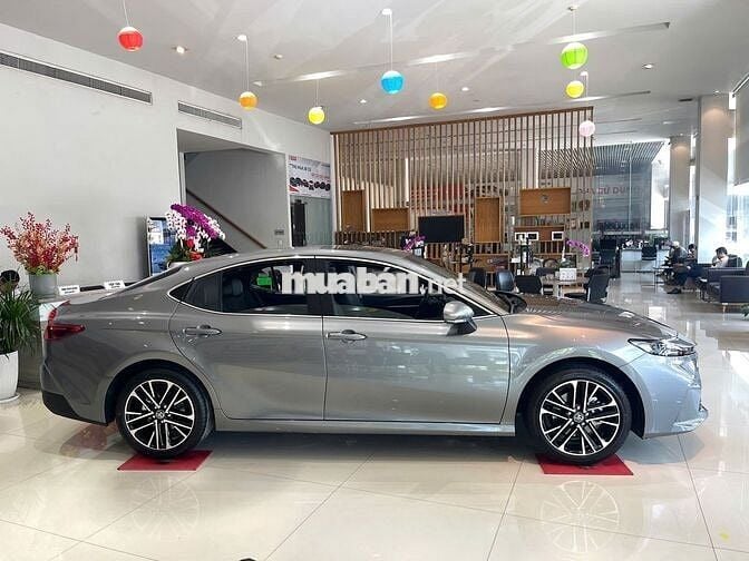 Toyota Camry 2025 GIẢM 100 Triệu đồng 💥