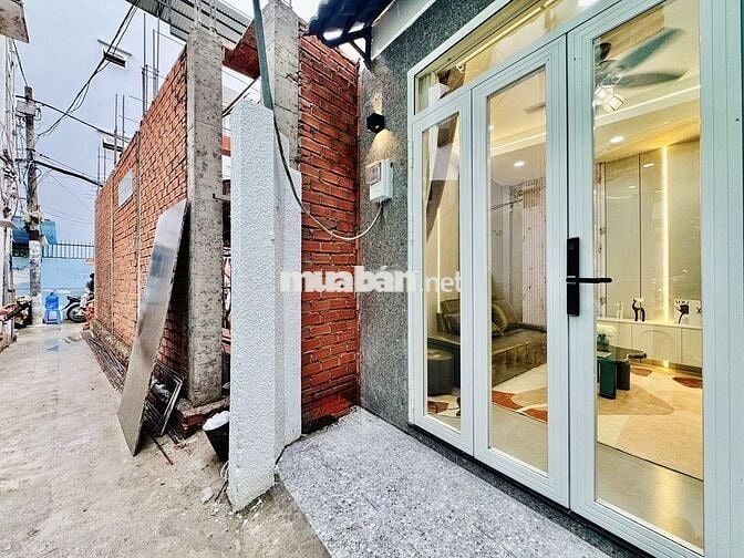 NHÀ BỀ NGANG LỚN MỚI ĐẸP 25.1M2, ĐƯỜNG NGUYỄN ĐÌNH CHÍNH, Q.PHÚ NHUẬN