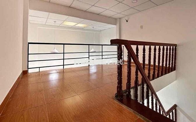 cho thuê nhà đôi hẻm xe hơi đường Bà Hom P13 Q6