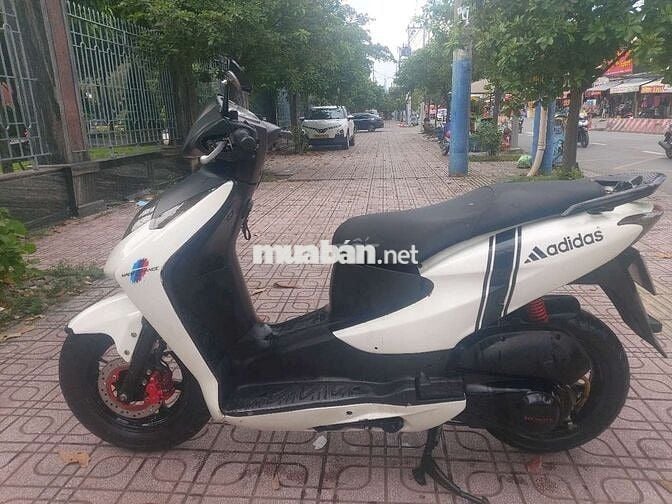 Honda Dylan 150 nhập Ý cavet Ph0T0