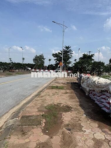 Chính chủ bán đất Đấu giá Thôn Công Luận 2, TT Văn Giang, Hưng Yên