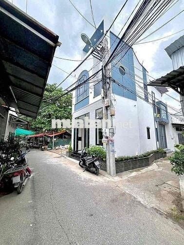 NHÀ 1 TRỆT 1 LẦU CẦN THANH LÝ GẤP FULL NỘI THẤT GẦN CHỢ BÌNH CHÁNH