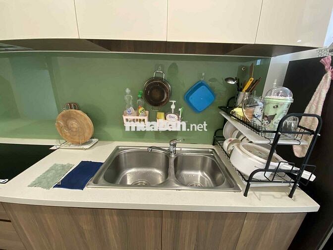 Thuê phòng master tại Q7 Saigon Riverside Complex 67m2 2 phòng ngủ