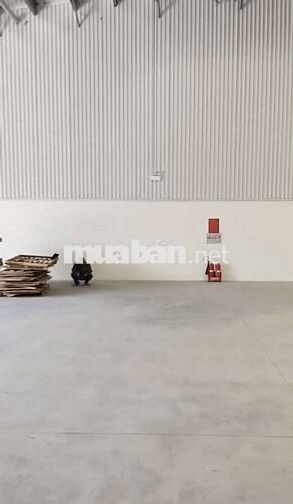 CHO  THUÊ  KHO  XƯỞNG ( 1000m2)  KCN. LÊ  MINH  XUÂN 3.   BÌNH  CHÁNH