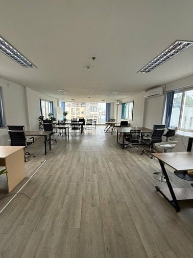 VĂN PHÒNG CHO THUÊ  dt  60 - 70 - 100m2  phường  13 - TÂN BÌNH.