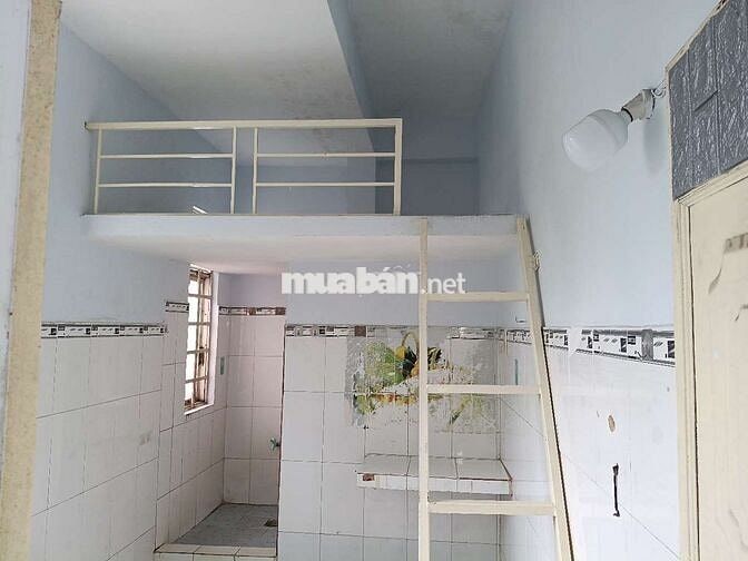 Phòng cho thuê giá rẻ, giờ giấc tự do, không phí quản lý