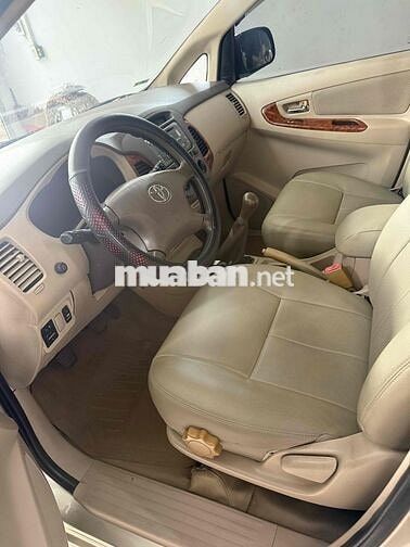 inova G số sàn gia đình sử dụng còn đẹp