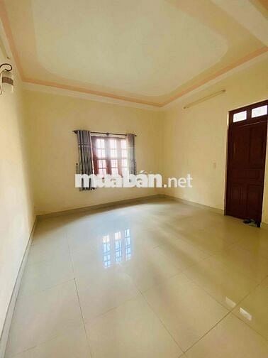 cho thuê phòng trọ trong căn biệt thự khu hành chính Dĩ An