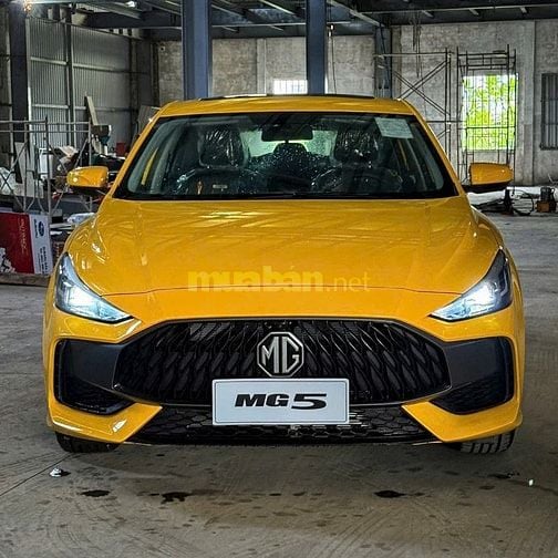 MG5 LUX nổi bật với bộ sưu tập màu sắc cực kỳ độc đáo. Nhưng màu VÀNG 