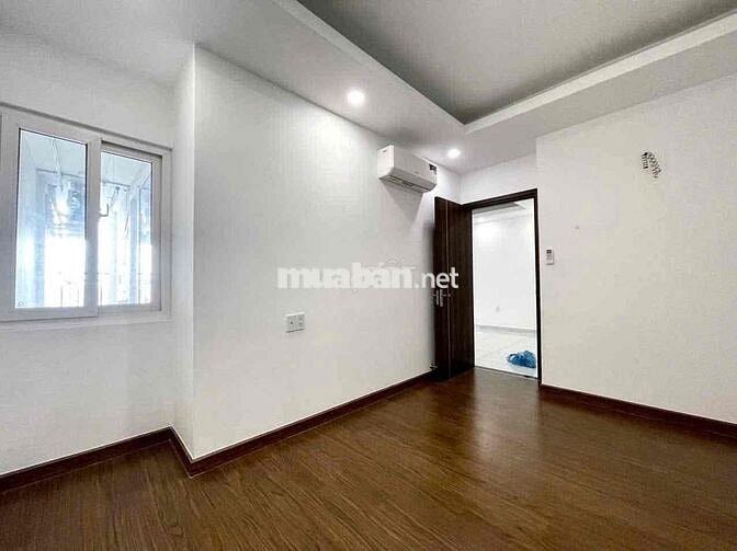 Richmond bán căn 2 phòng ngủ, nội thất cơ bản, view thoáng giá 4.75ty