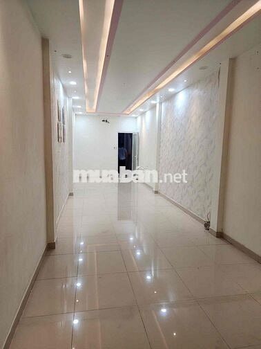 NHÀ MẶT TIỀN VỊ TRÍ TỐT NGAY NGÃ TƯ NGUYỄN THỊ NHỎ GIAO LỮ GIA