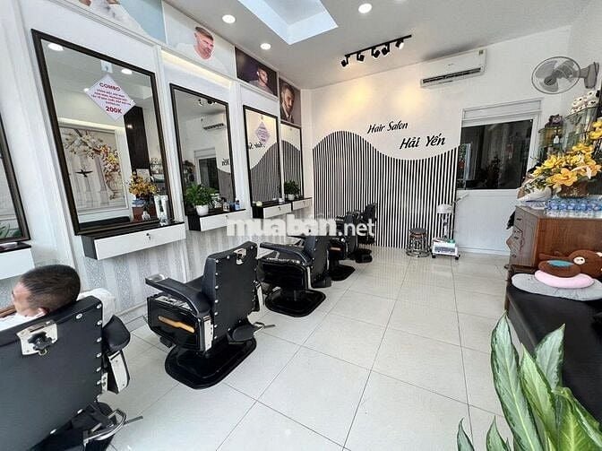 Siêu vị trí Phan Xích Long – Mặt bằng đẹp, thuận tiện kinh doanh