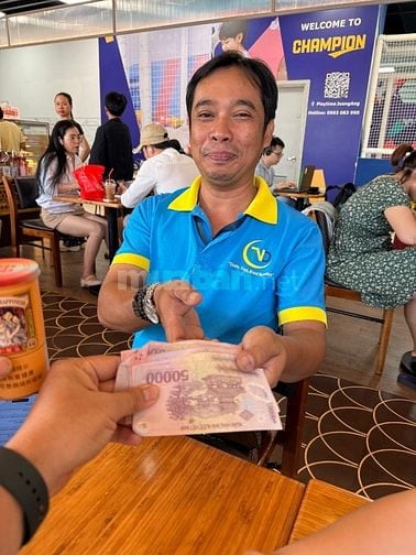 Tuyển tài xế lái xe công ty có kinh nghiệm