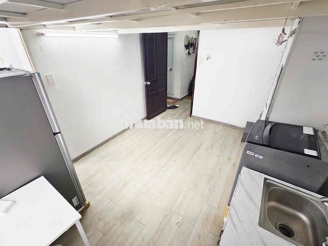 ⚜️Phòng Trọ Có Gác Ban Công Máy Giặt Riêng Gần Chợ Bà Chiểu Tiện Đi Q1