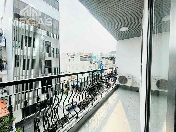 💥CHO THUÊ CĂN HỘ LUXYRY _FULL NỘI THẤT CAO CẤP _ GẦN VÒNG XOAY DÂN CHỦ