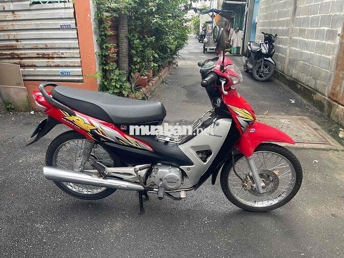 Bán Honda wave rs100 máy rất êm, biển số thành phố