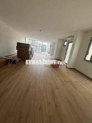 MB MTIEN 100M2 - KHU VĂN PHÒNG - SINH VIÊN CỰC KÌ ĐÔNG ĐÚC