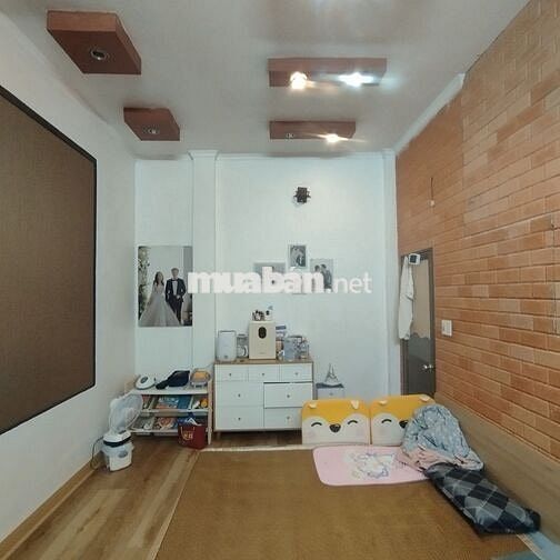 TRUNG TÂM TÂY HỒ - RỘNG 50M2 – NHÀ ĐẸP – NGÕ THÔNG – 3 GÁC CHẠY VÒNG