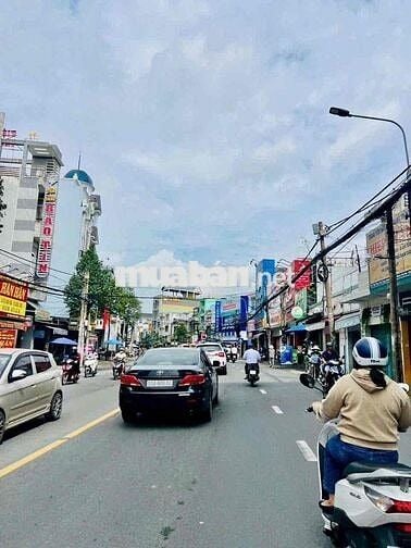 cần bán mặt tiền phạm văn thuận