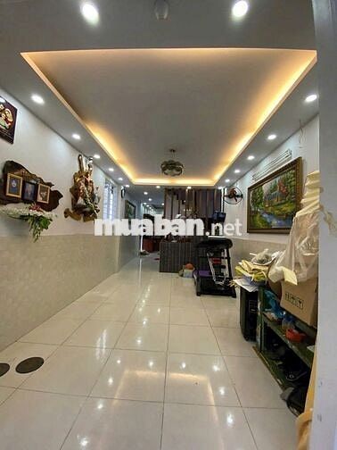 NHÀ NỞ HẬU 49M2, 2 PHÒNG NGỦ, ĐƯỜNG TRƯỜNG SA, Q.3