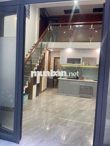 Nhà Thuê Hẻm 2.5m Bờ Bao Tân Thắng.DT: 4 X 8 trệt lửng đúc 2PN 1WC