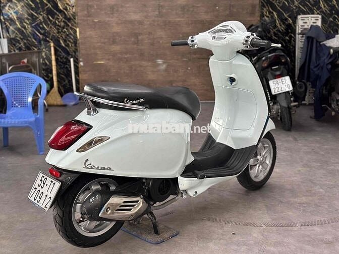 Vespa 2015 góp trả trước 8tr bao nợ xấu