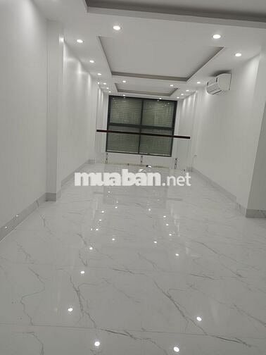 Cho thuê nhà mặt phố giáp nhất kinh doanh