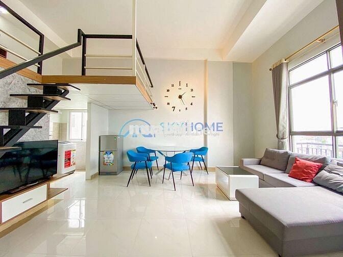 Hot hot chdv duplex gác cao ko đụng đầu ngay mặt tiền Nguyễn Thị Thập