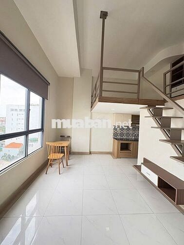 Hot hot chdv duplex gác cao ko đụng đầu ngay mặt tiền Nguyễn Thị Thập