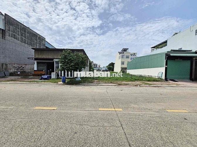 Đất Khu Vin Com Dĩ An, P Dĩ An, TP Dĩ An.