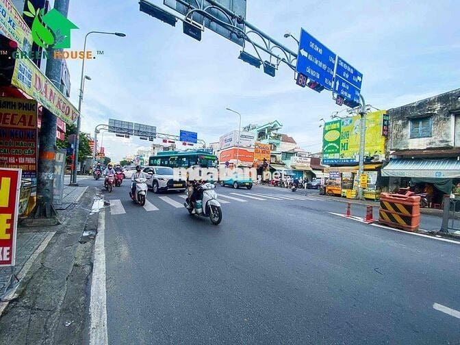 MẶT TIỀN QUANG TRUNG 18tr _ 4,2m X 30m