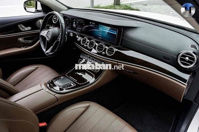 Mercedes_E200_Exclusive Model 2023 Bank 90%