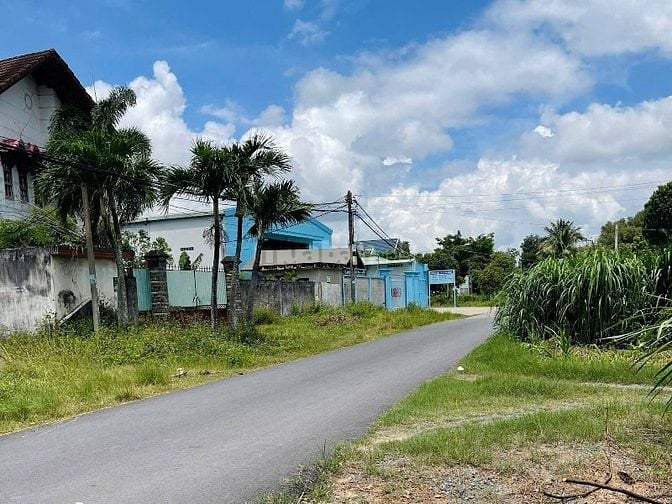 Bán gấp đất full thổ cư mặt tiền Đường Số 3, KDC Tân Thông Hội, Củ Chi