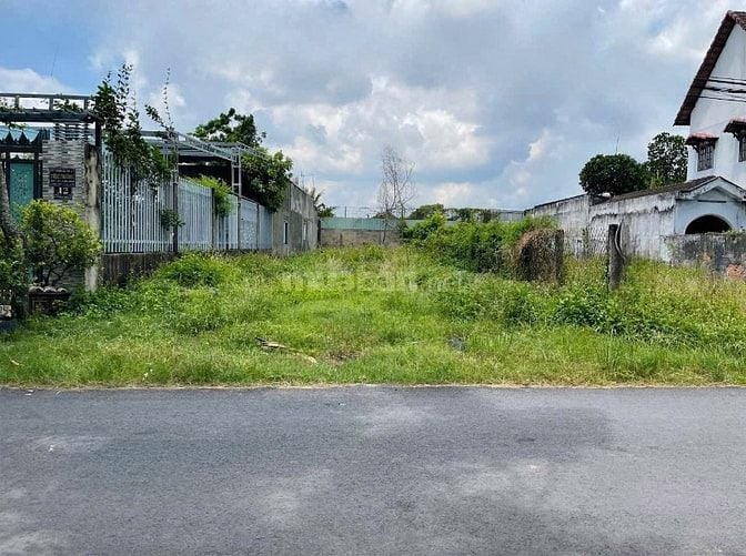 Bán gấp đất full thổ cư mặt tiền Đường Số 3, KDC Tân Thông Hội, Củ Chi