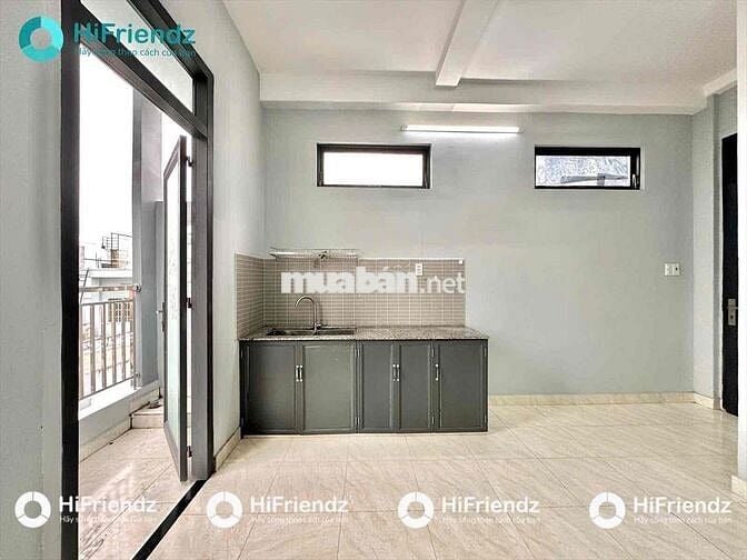 CĂN HỘ 2PN BANCOL THANG MÁY ETOWN CỘNG HOÀ LÊ TRỌNG TẤN ĐH CÔNG THƯƠNG