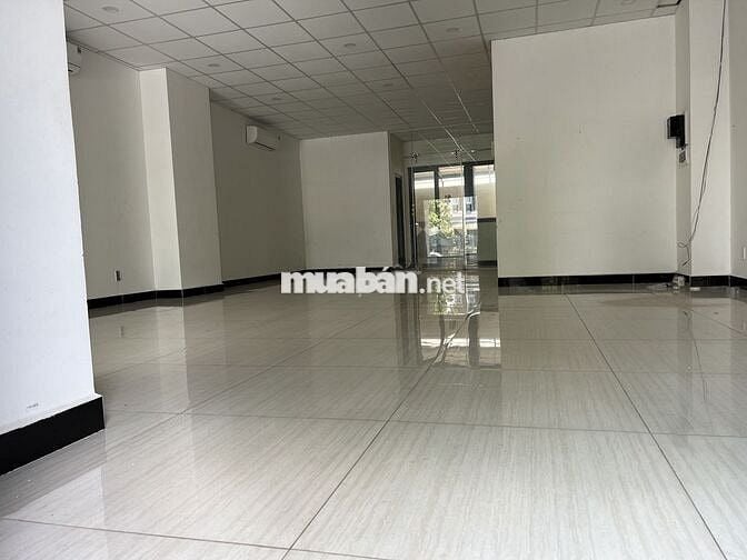 Nguyên căn 7x20m, Hầm 4T ở Vạn Phúc, sàn trống thang máy. Giá rẻ 55 tr