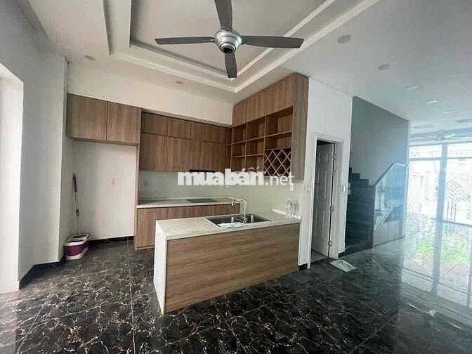 🏡 Nhà NC Hẻm 6m Nguyễn Minh Hoàng.P12_5x19m_trệt 3 Lầu_Nhà Mới Đẹp