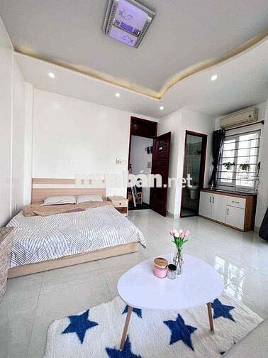 🏡 Studio 40m² ngay Nguyễn Gia Trí (D2) – full nội thất, mới 100%, gần