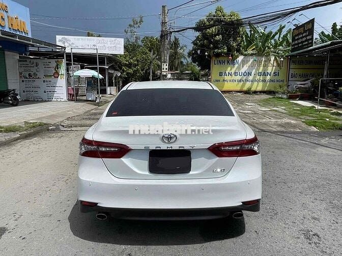 Toyota Camry 2.5Q 2023