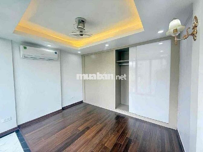 Lô góc TT Bách Khoa 2 thoáng 4PN 3WC, 100m2 tặng NT ô tô đỗ ban công r