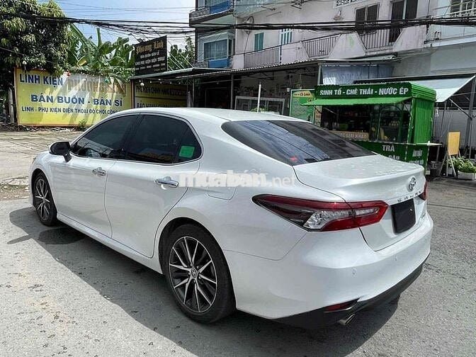 Toyota Camry 2.5Q 2023
